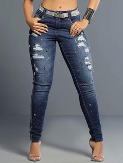 Calça Boyfriend com Cinto e Bordado Pit Bull Jeans Ref 86795