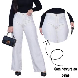 Calça Pantalona Feminina em Linho Bege com Nervura Frontal e Caimento Leve
