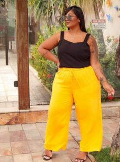 Calça  pantalona plus size  tendencia das moda  blogueira