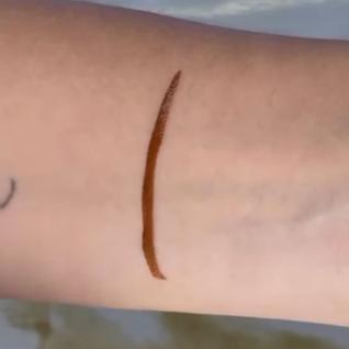 Caneta Delineadora Marrom Glass - Ruby Rose