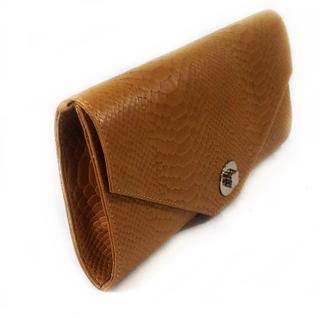 Carteira / clutch em couro natural caramelo maria adna