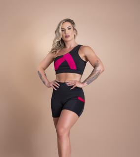 Conjunto Fitness Feminino Short Com Bolso Cintura Alta E Top Cropped Faixa Ombro Moda Acad