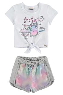 Conjunto Infantil Blusa em Malha Estampa de Tênis Divertido e Nó Frontal Shorts em Moletom