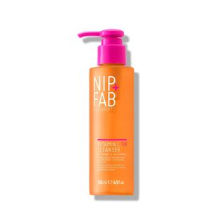 Gel de limpeza facial Nip+Fab Vitamin C Fix Brightening 145 ml
