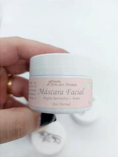 Máscara Facial de Argila Vermelha com Aveia