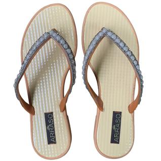 Rasteirinha de Dedo Laranja Neon Beachwere com Detalhes em Perola nas Tirar - ARRASO