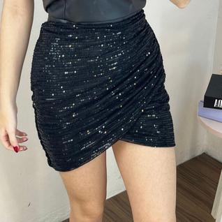 Saia Paetê Franzida Vittória 2406 Preta  Brilho e Glamour  Michele Modas
