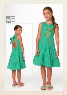 Vestido em tricoline c/ bordado e recortes c/ decote nas costas verde