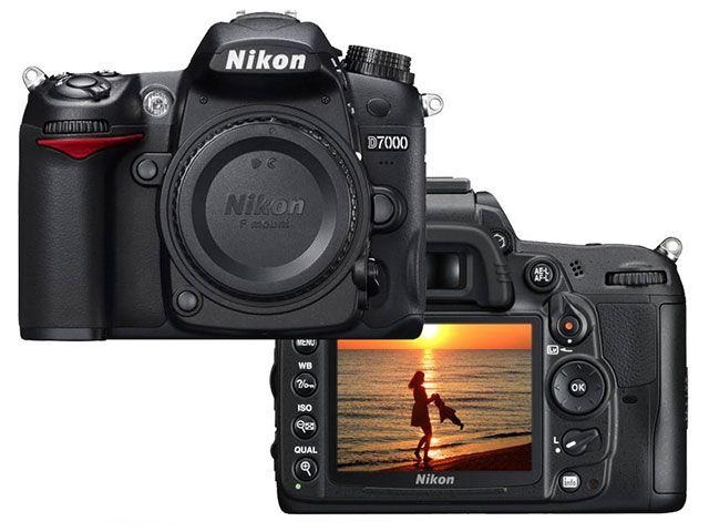 Câmera Digital Nikon Reflex D-SLR D7000 16.2MP - LCD 3” / Filma em