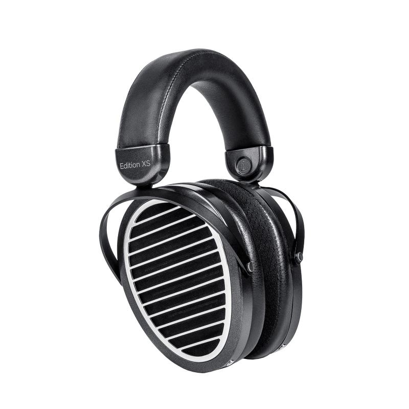 Fones de ouvido HIFIMAN Edition XS em tamanho real sobre a orelha