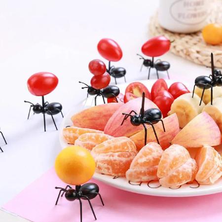 Imagem de 24 Espetos p/ Petiscos Comidas Doces e Frutas - Formigas