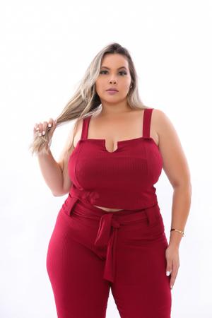 Imagem de 3 peças calça,cinto e cropped moda plus size forma grande 