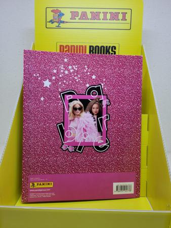 Álbum de Figurinhas Barbie com 10 Figurinhas