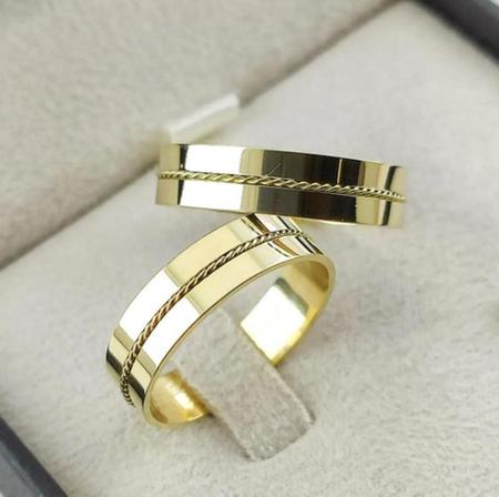 Imagem de Alianças Casamento Ouro 18k Corda Fio Torcido 5mm 11 gramas