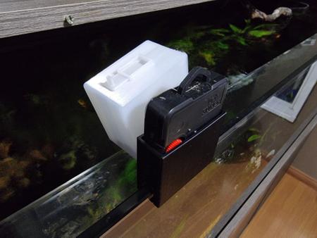 Imagem de Alimentador automático para aquários impresso em 3D