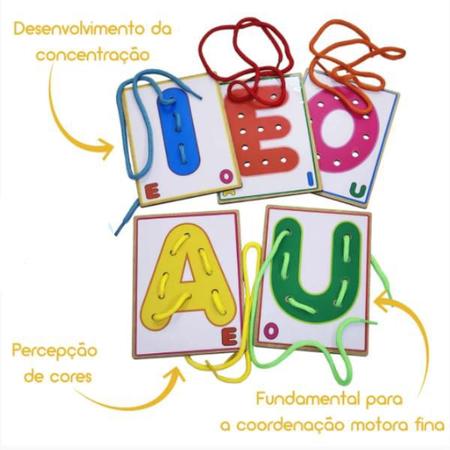 Imagem de Alinhavo de Vogais: Brincando com as Letras!