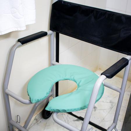Imagem de Almofada Ortopédica Higiênica com Espuma para Assento Cadeira de Banho e Vaso Sanitário
