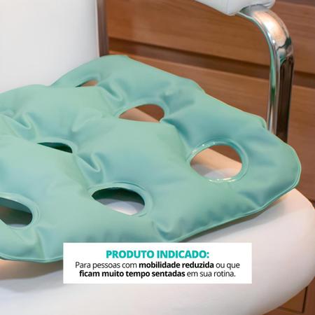 Imagem de Almofada para Hemorroida Cóccix p/ Cadeira Quadrada c/ Orifícios Inflável Água e Ar 45cm Anti Escaras