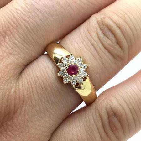 Imagem de Anel Rubi e Diamantes Naturais Princesa Feminino Ouro 22624 K940