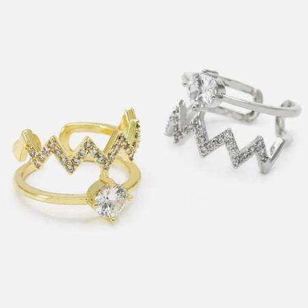 Anel Zig Zag Banhado e Cravejado com Micro Zircônias Cristais na Classificação 5A - Sim Amei Semijoias Imagem de Anel Zig Zag Banhado e Cravejado com Micro Zircônias Cristais na Classificação 5A