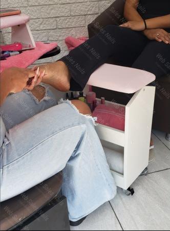 Imagem de Apoio de Pé Perna Carrinho Auxiliar Para Manicure Pedicure Preto
