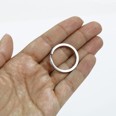 Argola de Chaveiro Sem Corrente 35mm 50 Peças Prata e 50 Peças Dourada - Russo Art Imagem de Argola de Chaveiro Sem Corrente 35mm 50 Peças Prata e 50 Peças Dourada