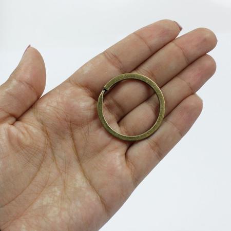 Argola Sem Corrente Batida 35mm Resistente Ouro Velho 50 Peças - Russo Art Imagem de Argola Sem Corrente Batida 35mm Resistente Ouro Velho 50 Peças