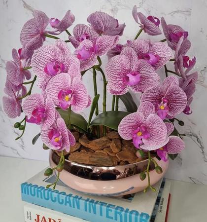 Imagem de Arranjo Com 4 Orquídeas Violeta Vaso Rose 28cm