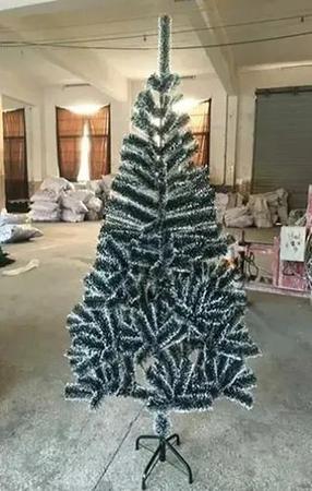 Imagem de Árvore De Natal Pinheiro Cor Verde Musgo e Branco  2,10m 450 Galhos A0035