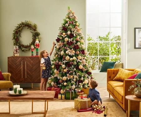 Árvore De Natal Luxo Mix Pine Verde 1.80 787 - Galhos - Italiana Luxo -  Árvore de Natal - Magazine Luiza