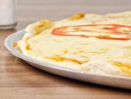 Imagem de Assadeira de Pizza em Alumínio Polido - Alumínio Ramos