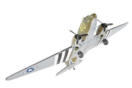 Avião Douglas C-47A Skytrain 87264 - HOBBYBOSS - Aviões e