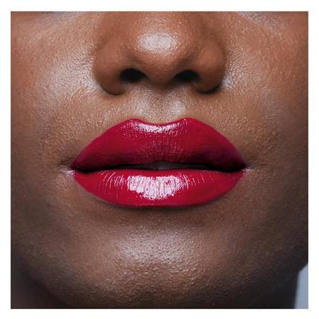 Avon Batom Ultracremoso Fps 15 Vermelho Maçã - 3,6G Imagem de Avon Batom Ultracremoso Fps 15 Vermelho Maçã - 3,6G