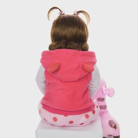 Boneca bebe reborn laura baby menina realista silicone e algodao 48 cm e  girafinha