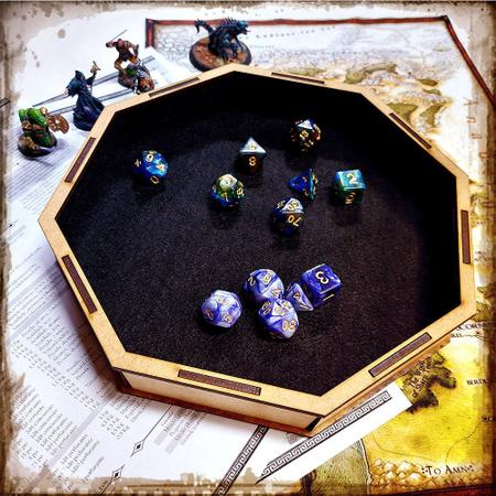 Bandeja de dados para RPG e jogos de tabuleiro Dice tray - Mercado RPG -  Dados - Magazine Luiza