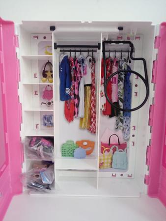 Boneca Barbie Fashion Novo Closet de Luxo com Boneca Mattel - Bebe
