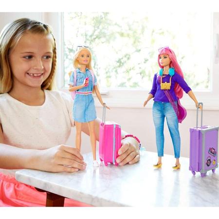 Barbie Explorar e Descobrir Barbie Viajeira FWV25 - Mattel em Promoção na  Americanas