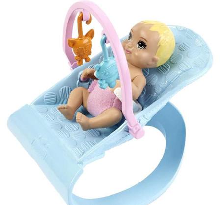 Boneca Barbie Family Skipper Escolinha das Crianças Mattel - Bebe