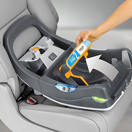 Base de assento de carro para bebês e crianças pequenas Chic - Chicco Imagem de Base de assento de carro para bebês e crianças pequenas Chic