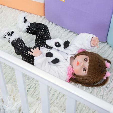 Boneca Reborn Bebê 100% Silicone Menina Panda Olho Castanho 48cm no Shoptime