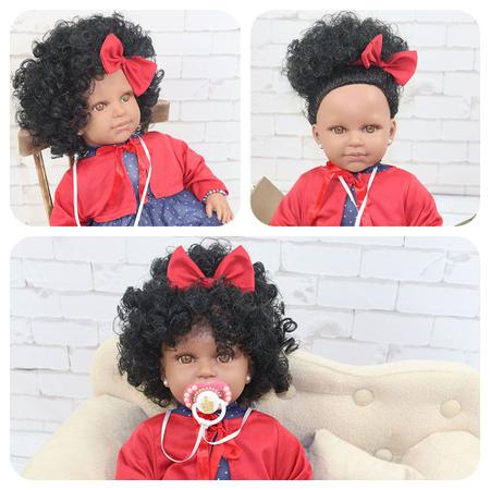 Boneca Bebê Reborn Negra Realista Vinil com Acessórios 45cm :  : Brinquedos e Jogos