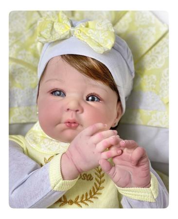 Imagem de Bebê  Reborn Boneca Silicone Banho Realista Enxoval Luxo