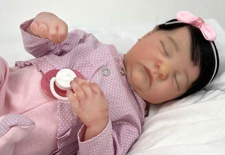 Bebe Reborn Dormindo Olho Fechado Enxoval – Sob Encomenda
