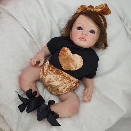 BEBÊ REBORN MENINA MEGA REALISTA TÁSSIA QUASE UMA CRIANÇA REAL -  Maternidade Mundo Baby Reborn