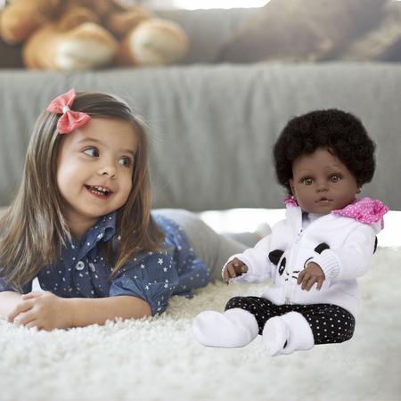 Bebe Reborn Menina Negra Panda Cabelo Cacheado Pode Banho - Cegonha Reborn  Dolls - Boneca em Tratamento de Câncer - Magazine Luiza