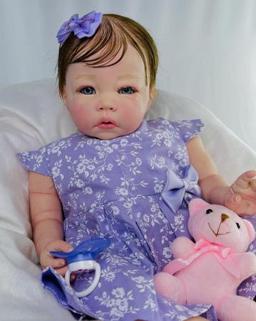 Bebê Reborn MARINA Corpo de Pano com Enxoval - Royal Valentina