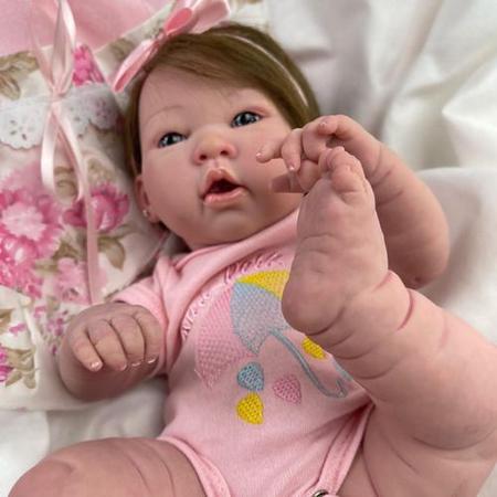 BEBÊ REBORN MENINA ANINHA TODA EM SILICONE BEM FOFINHA - Maternidade Mundo  Baby Reborn