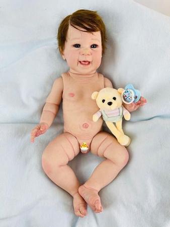 Bebê Reborn Menino Realista Muito Fofo com Enxoval e Chupeta