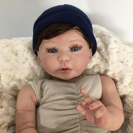 Bebe Reborn Menino Corpo de Pano Com Enxoval Príncipe - Mundo Azul e Rosa -  Bonecas - Magazine Luiza