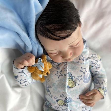 Boneca Bebê Reborn Dormindo Corpo de Silicone Menino. - Boneca Reborn  Original Silicone